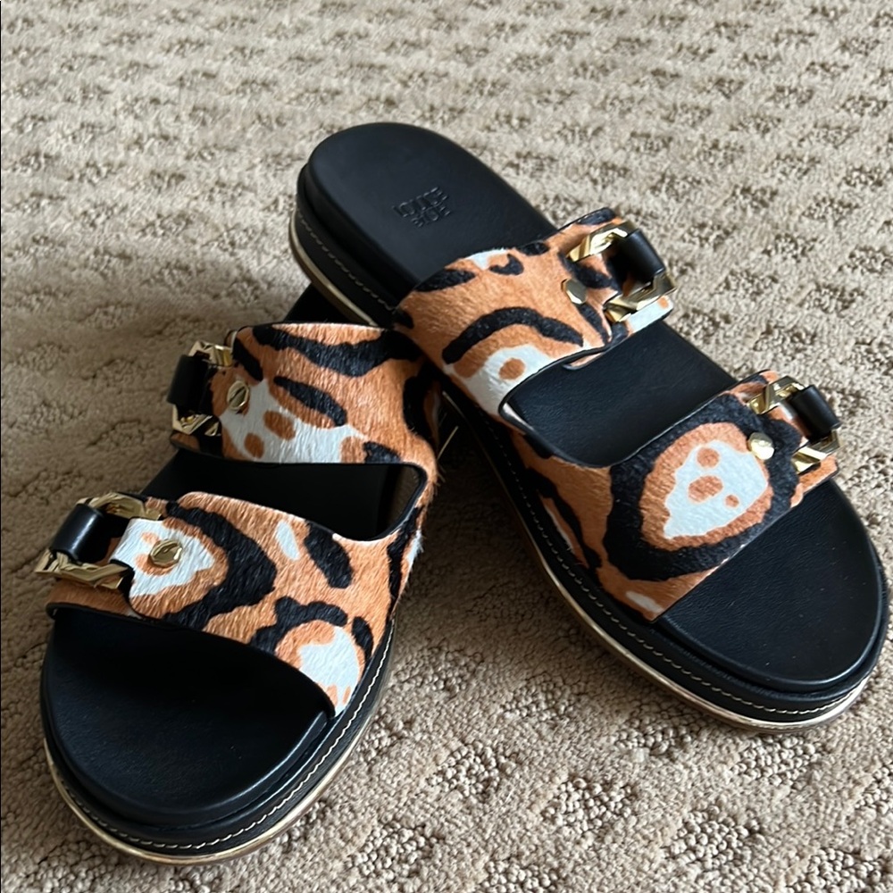 Louise et Cie Black and Tan Leopard Animal Print Buckle Slide Sandals